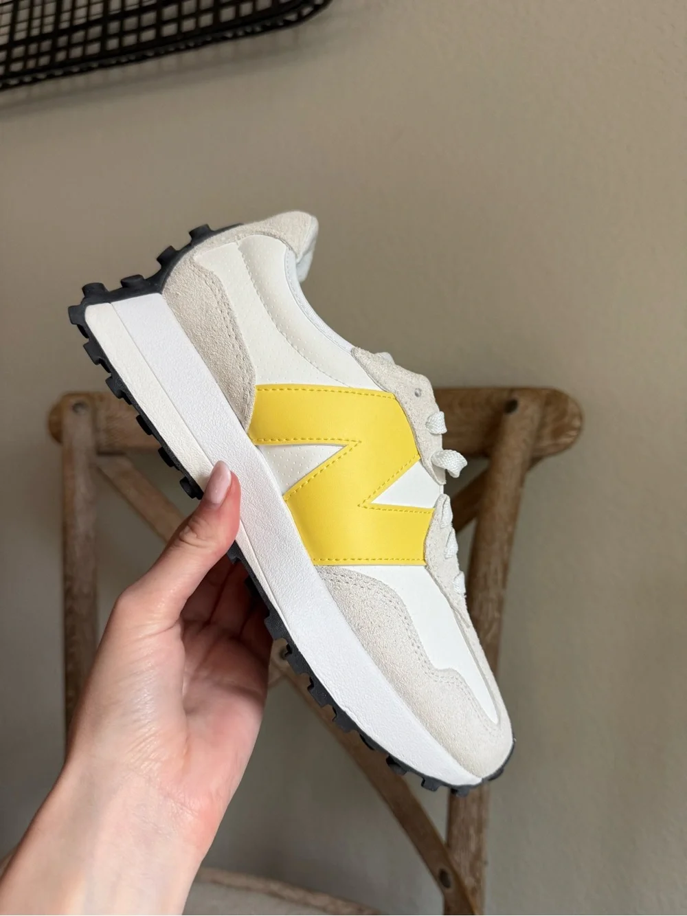 New Balance 327 Sneakers white starburst - Picture 5 of 8